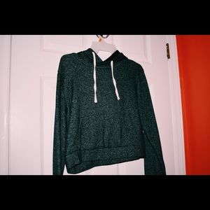 •Cropped sweatshirt - Forever 21